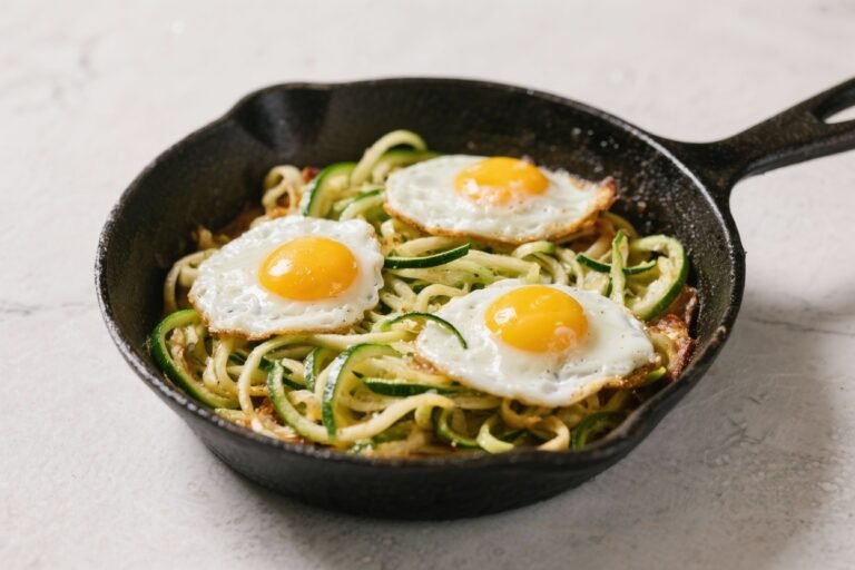 Zoodle & Egg Breakfast Skillet – A Light, Savory Start to Your Day