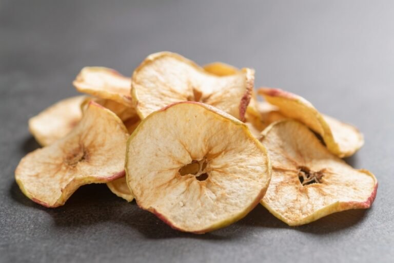 Healthy Dehydrated Apple Chips – Simple, Crunchy, and Naturally Sweet